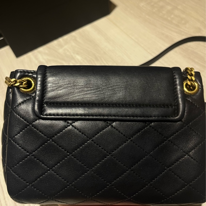 [斑比暴衝💕] 已預訂🈯️YSL 聖羅蘭 nolita 鏈條 小羊皮 黑色 肩背包-4