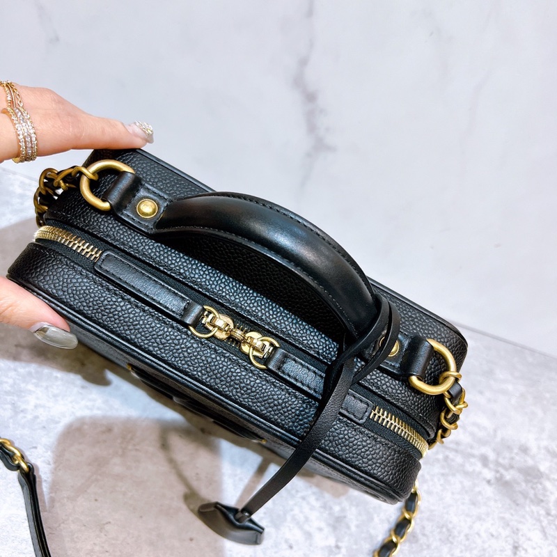 Chanel 黑金荔枝皮迷你Vanity手提斜背化妝箱-7