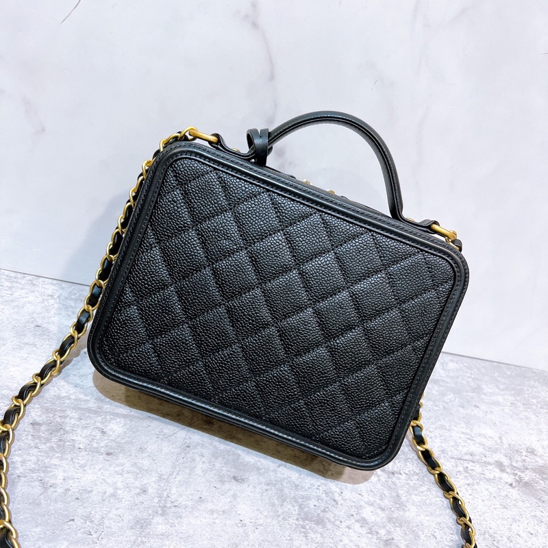 Chanel 黑金荔枝皮迷你Vanity手提斜背化妝箱-11