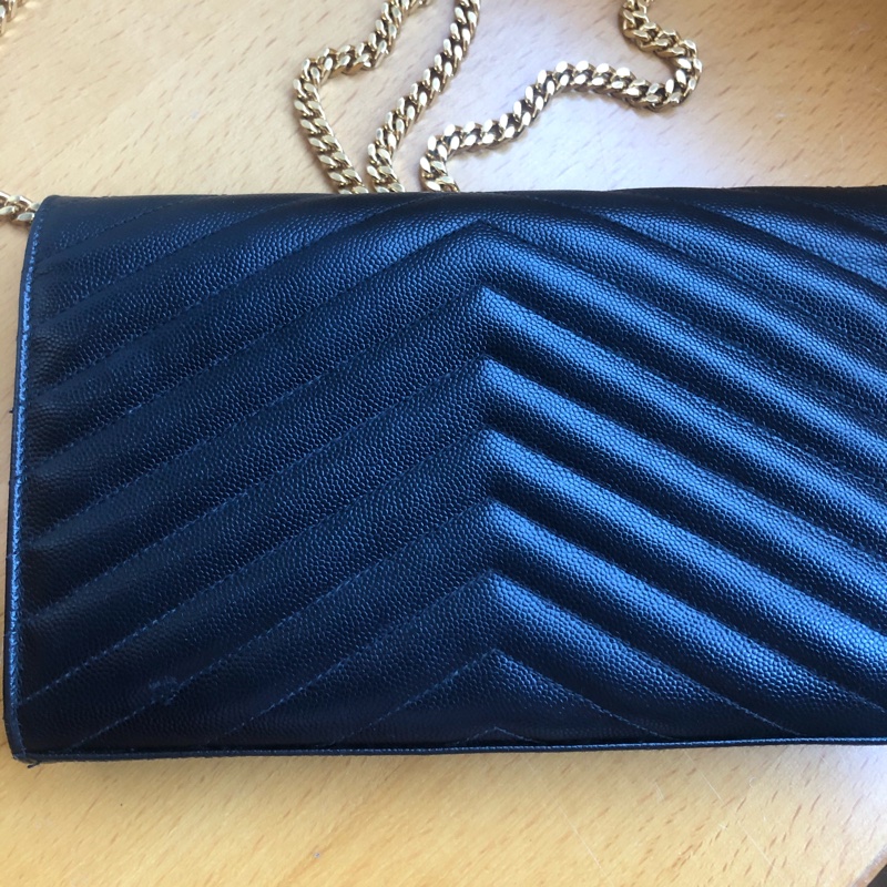 YVES SAINT LAURENT-8