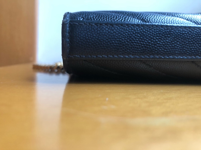 YVES SAINT LAURENT-10