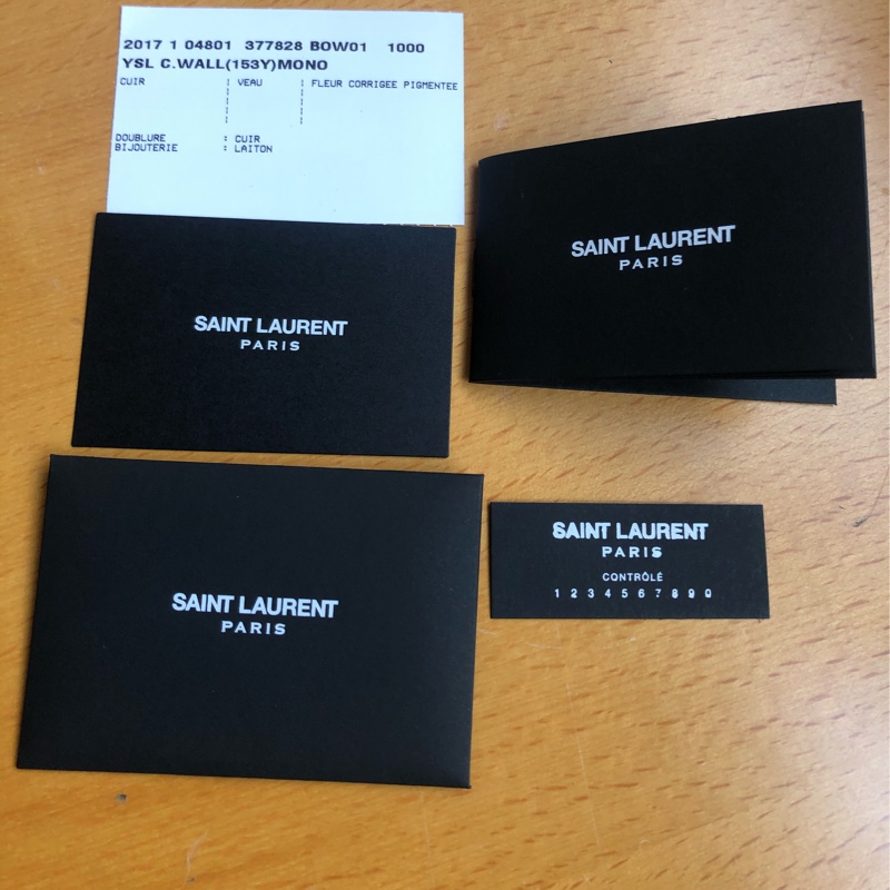 YVES SAINT LAURENT-21