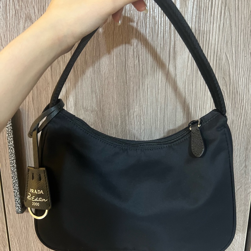 PRADA OUTLET 1NE515  Re-Edition2000 HOBO尼龍腋下包 黑色 prada2000-4