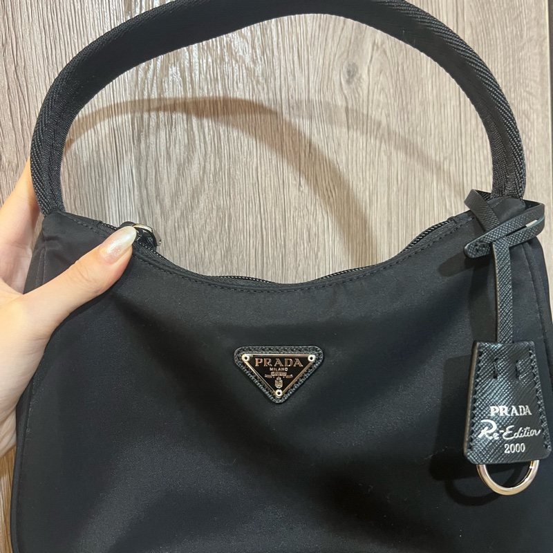 PRADA OUTLET 1NE515  Re-Edition2000 HOBO尼龍腋下包 黑色 prada2000-5