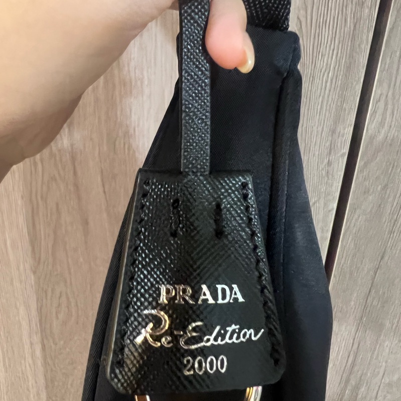 PRADA OUTLET 1NE515  Re-Edition2000 HOBO尼龍腋下包 黑色 prada2000-14