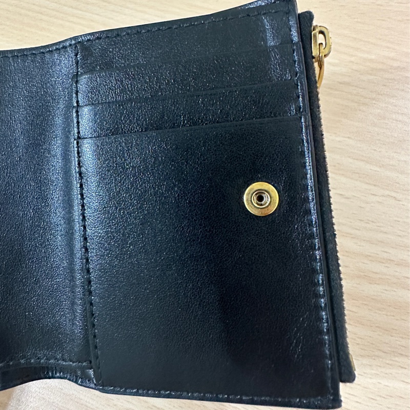 BV Bottega Veneta Small Cassette Bi-Fold Zip Wallet 黑色短夾-15