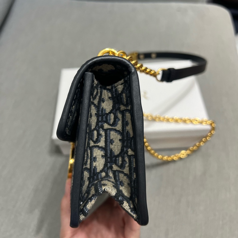 Dior蒙田30 MONTAIGNE橫向手袋附鏈帶-1