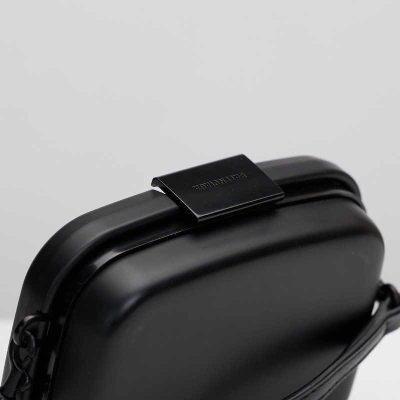 巴黎世家飯盒包-9