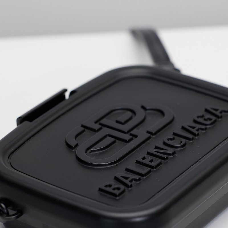 巴黎世家飯盒包-10