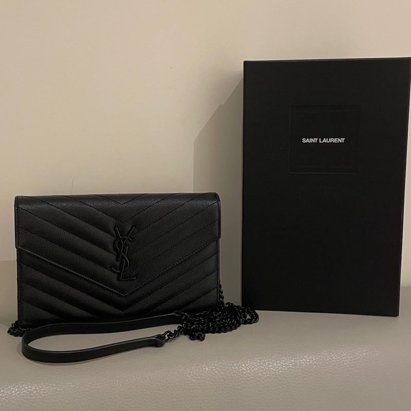 （降價！）YSL 山型紋魚子醬黑字 LOGO WOC 鏈包-2
