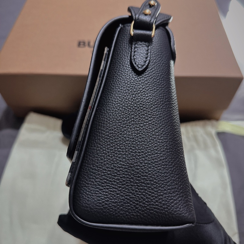✨Burberry 皮革與 Vintage 格紋 Note 斜背包（9.9成新）-7
