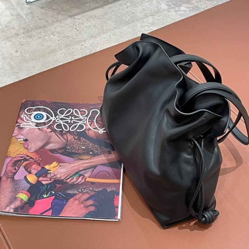 Loewe 納帕小牛皮 大款 Flamenco 福袋包 黑色( 當季熱門新品 下單前請先詢問 )-5
