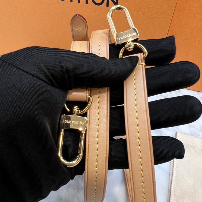 LV Nano Speedy M81085-28