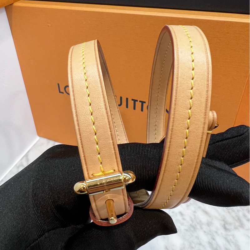 LV Nano Speedy M81085-32