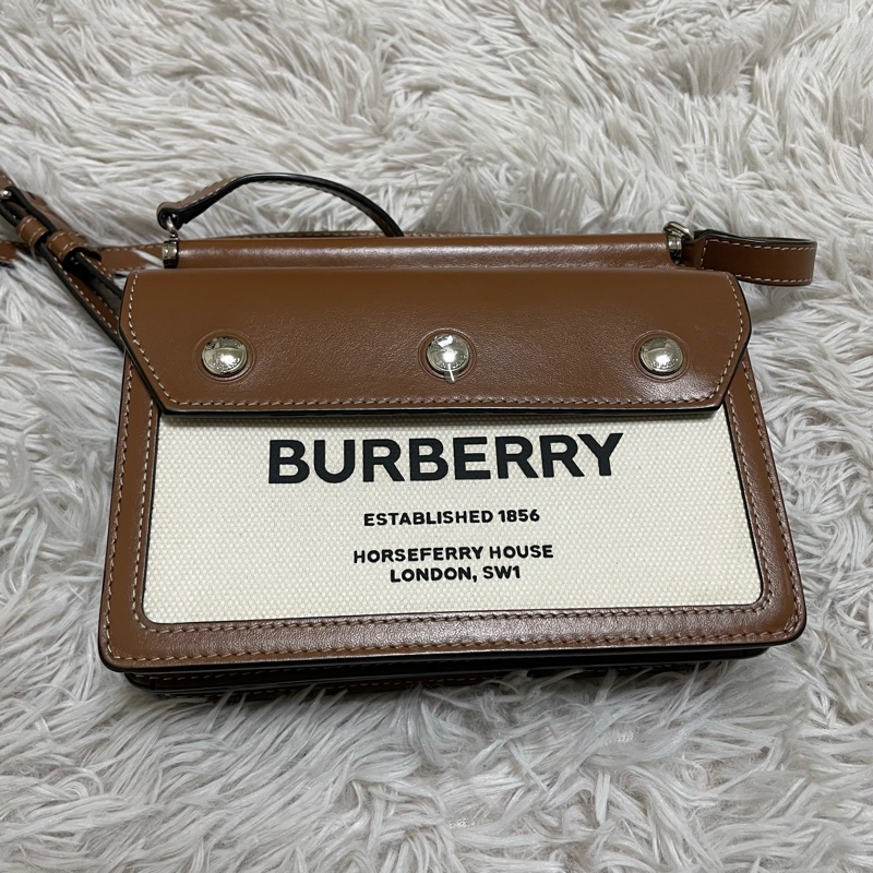 Burberry title 系列帆布雙面包 斜肩包-1