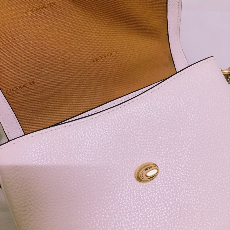 Coach Cassie19 郵差側背包 肩背包 手提包 粉筆白-10