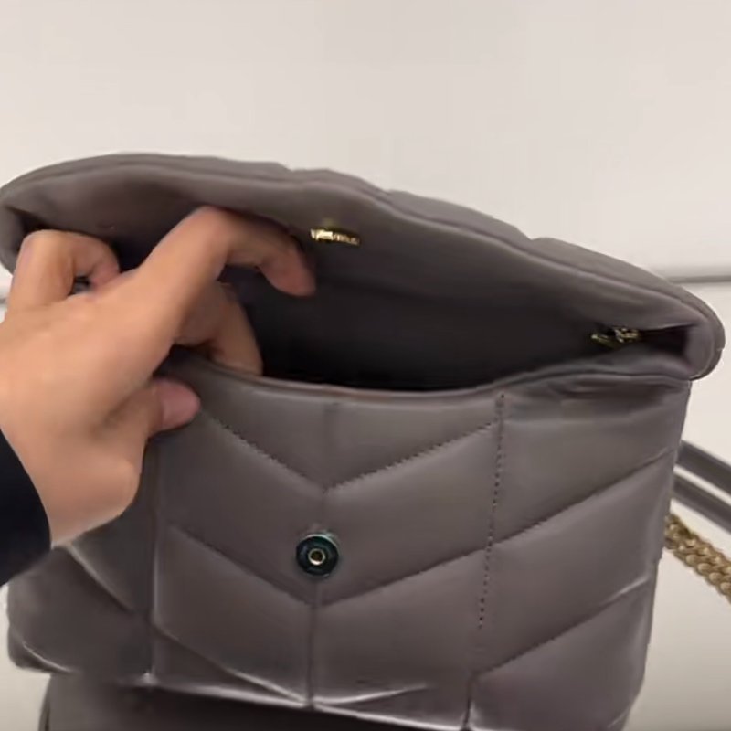 Saint Laurent YSL LouLou 小羊皮 Puffer Toy 金鍊包 風暴灰-3