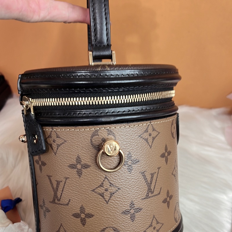 LV路易威登CANNES拼色圓桶包發財桶單肩斜挎手提女包M43986-2