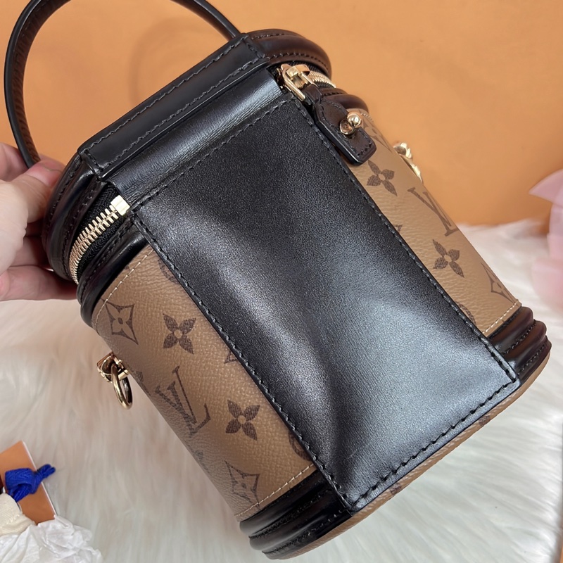 LV路易威登CANNES拼色圓桶包發財桶單肩斜挎手提女包M43986-6