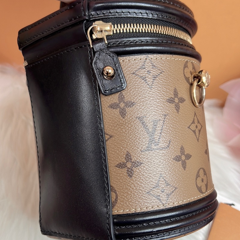 LV路易威登CANNES拼色圓桶包發財桶單肩斜挎手提女包M43986-13