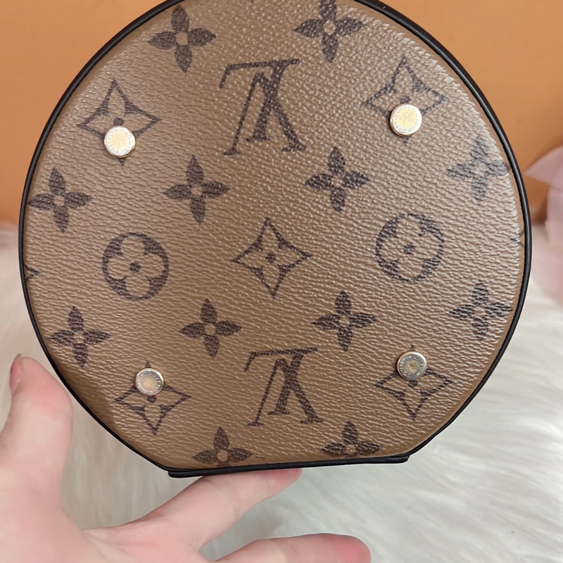 LV路易威登CANNES拼色圓桶包發財桶單肩斜挎手提女包M43986-15