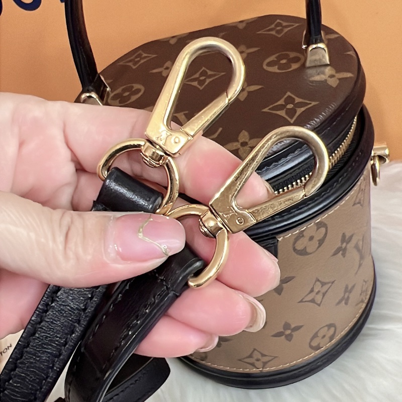 LV路易威登CANNES拼色圓桶包發財桶單肩斜挎手提女包M43986-19