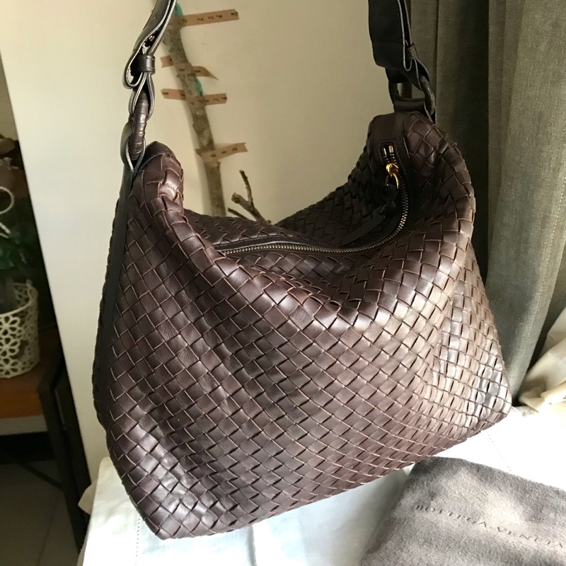 Bottega Veneta BV慵懶編織包/大郵差包🌠美拉德色🌠肩背/側背/手提/斜背🌠正品🌠況好🌠背帶可2段式調整-0