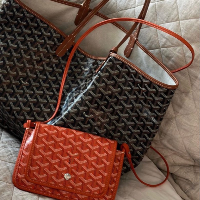 全新信封包plumet ✅經典永不退流行 爆款 排隊 三層手工 繪製 側背-6