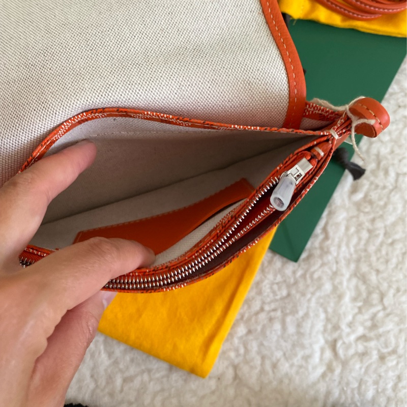 全新信封包plumet ✅經典永不退流行 爆款 排隊 三層手工 繪製 側背-8