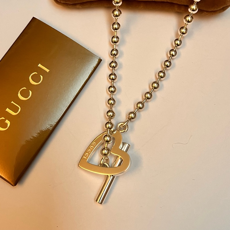 Gucci 純銀愛心項鍊-3