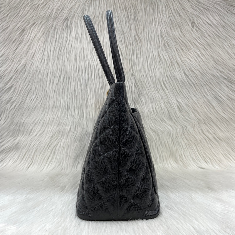 Chanel 黑荔枝皮1804金幣希爾頓手提包-3