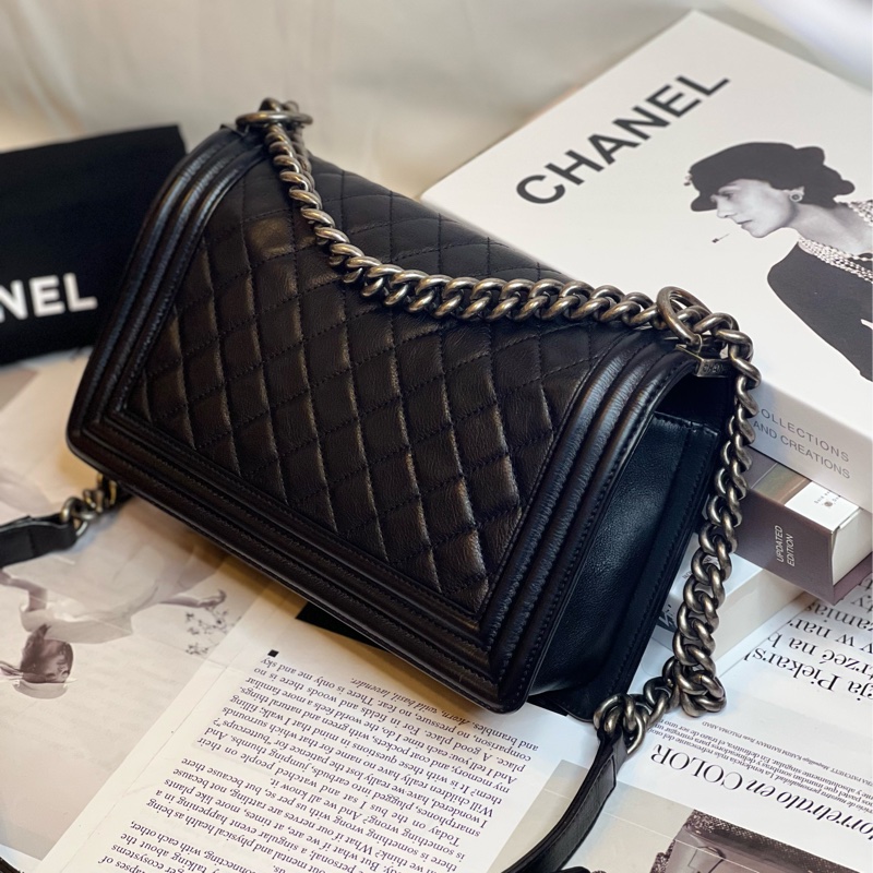 (保留中)Chanel boy25經典菱格黑色 牛皮 銀鏈-3