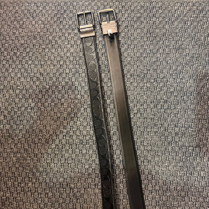 🤎Coach皮帶 全數出清一條都 NT$2500 全新 #都是雙面用喔 #老花另一面就是素面 專櫃都要7~8千左右 皮帶寬度 約3cm 男女都適用 腰圍不挑 胖胖跟瘦瘦都可用 可裁剪 賣完為止🤎-2