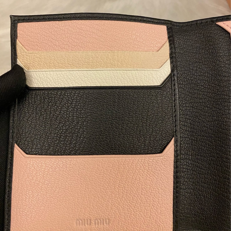 miu miu 護照卡片夾-4