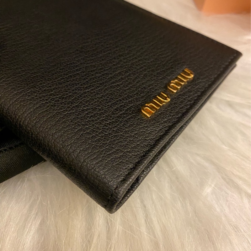 miu miu 護照卡片夾-7