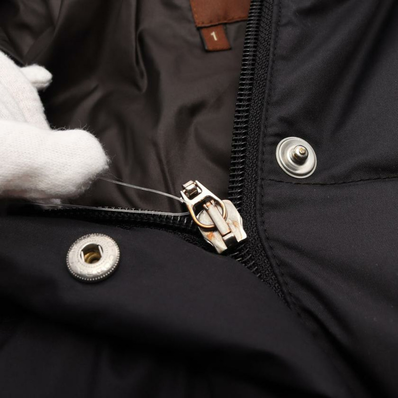【日本直送】 Pre-owned MONCLER Down jacket black brown tag-9