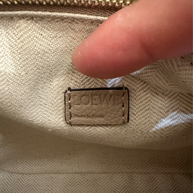 LOEWE 大象灰 MINI PUZZLE-8