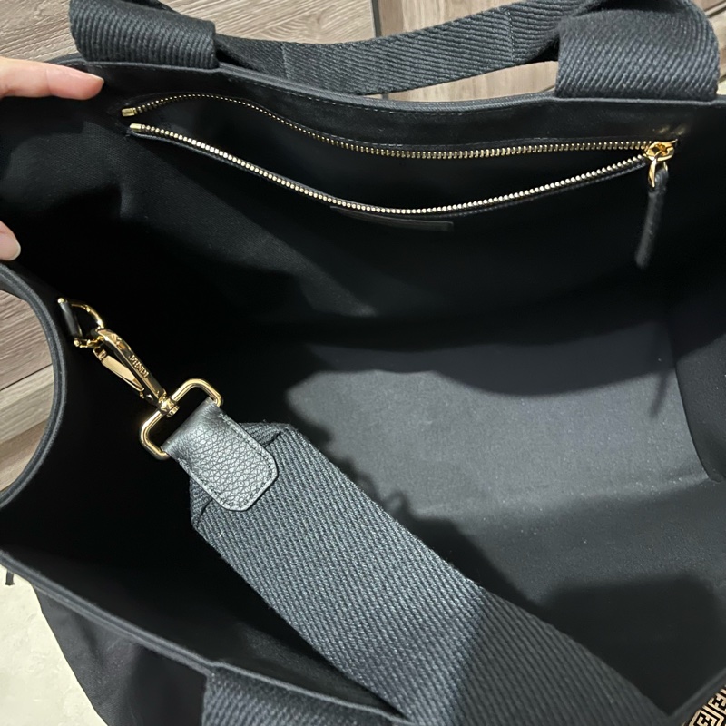 FENDACE FENDI x VERSACE 限量聯名😍托特包 黑金-4
