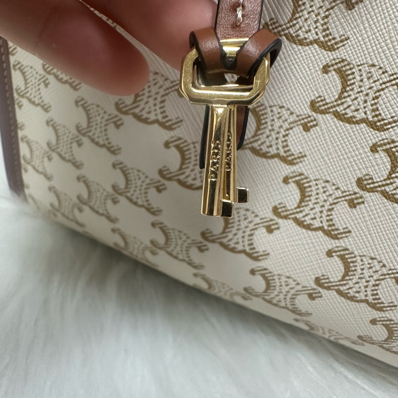 (客訂請勿下單)Celine TRIOMPHE帆布及小牛皮迷你型橫式CABAS手袋 純白色 老花-13