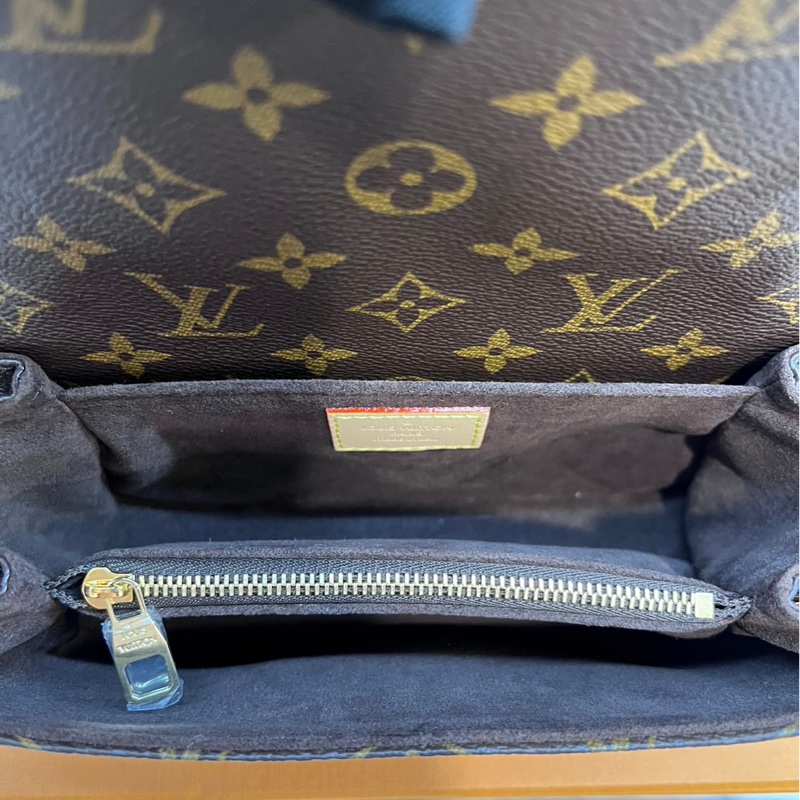 LV 小郵差 法棍 芯片款 M46279 Pochette Metis East West-22