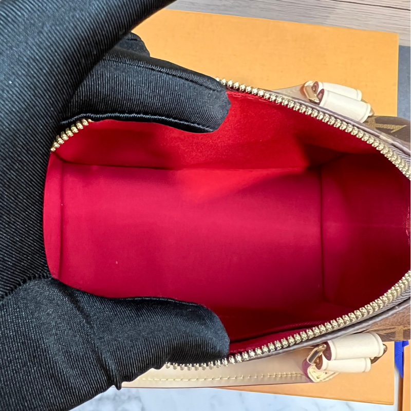 LV Speedy 20 芯片款 M46234-23