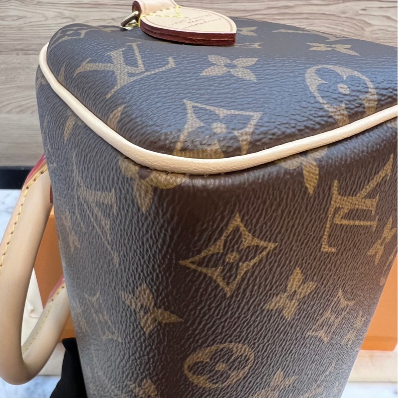 LV Speedy 20 芯片款 M46234-27