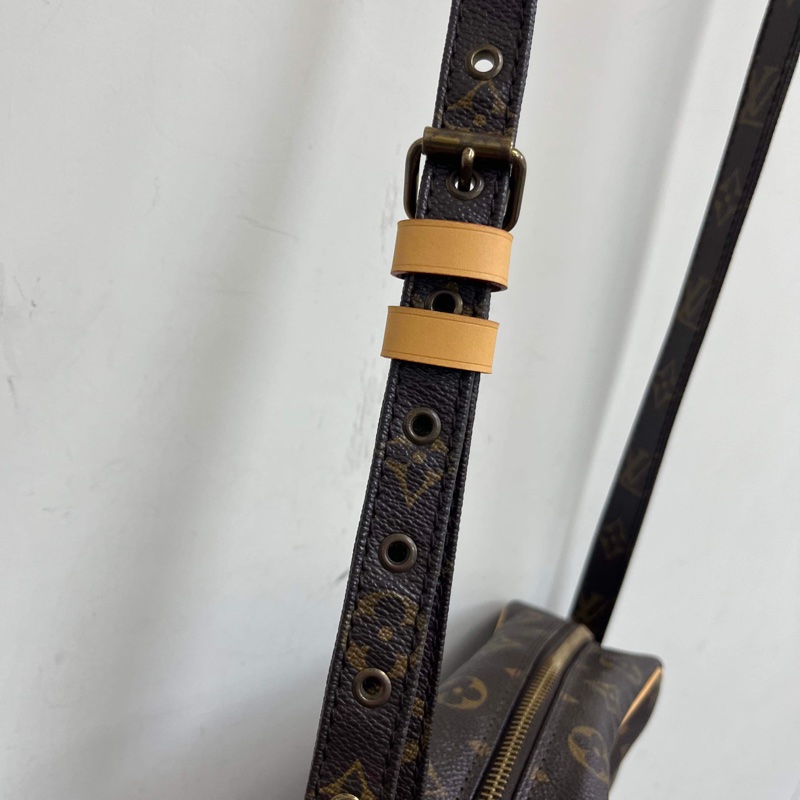 L V老花相機包-0