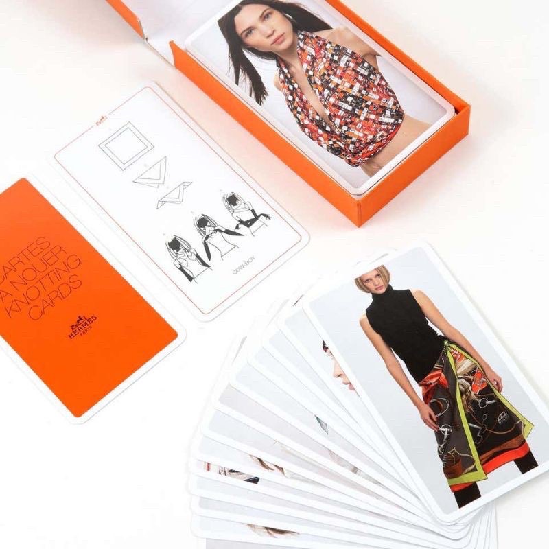 Hermes 愛馬仕 限量撲克牌 絲巾教學 絲巾教學卡 教學冊 Knotting Cards-1
