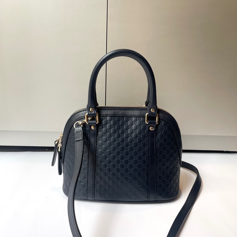 GUCCI深藍牛皮壓紋兩用貝殼包-1