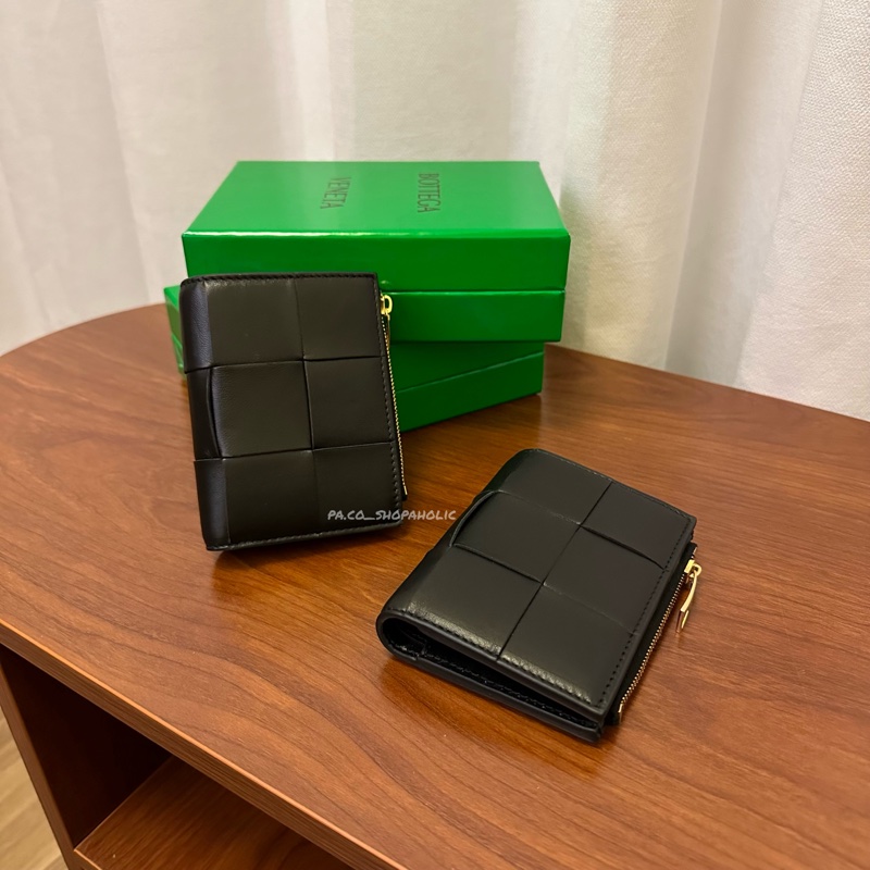 Bottega Veneta  大編織對折短夾 Small Bi-Fold Zip Wallet bv-0