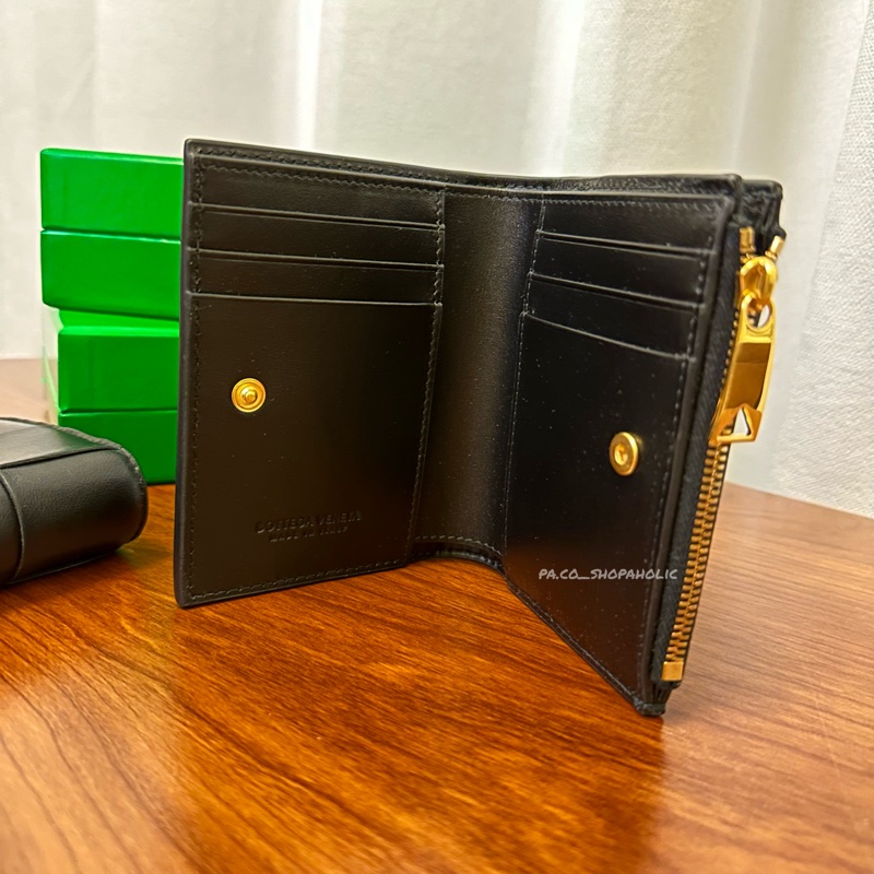 Bottega Veneta  大編織對折短夾 Small Bi-Fold Zip Wallet bv-1
