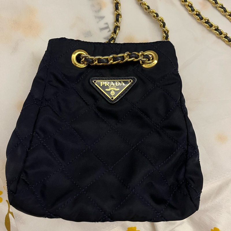 Prada迷你水桶小包-0