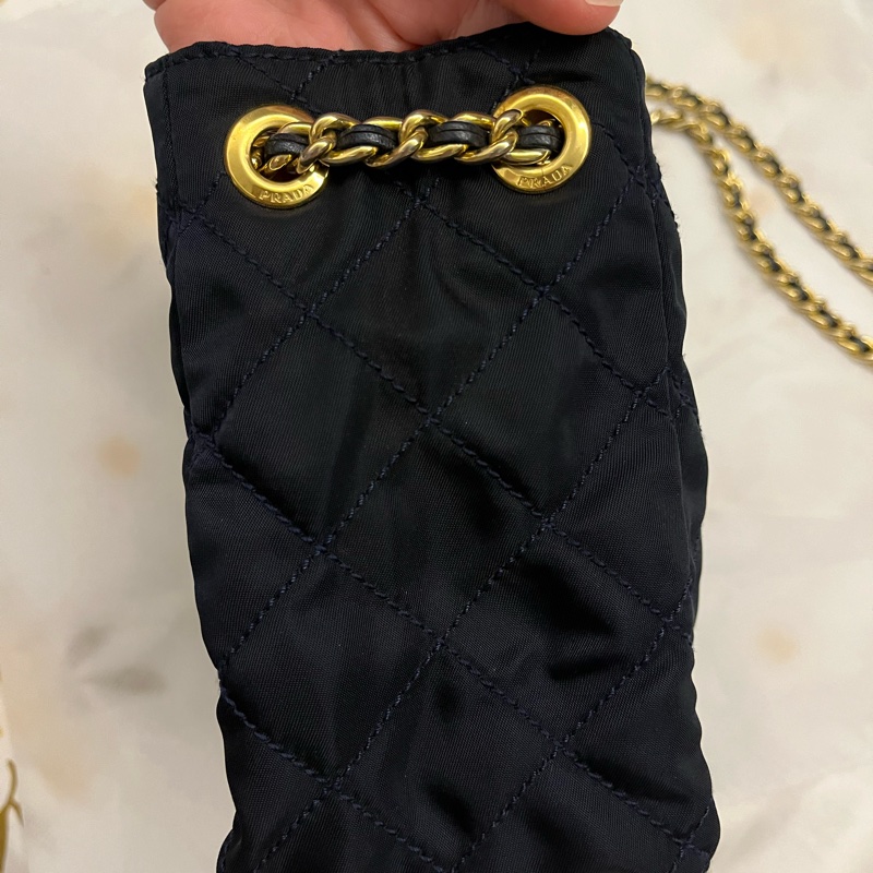 Prada迷你水桶小包-1