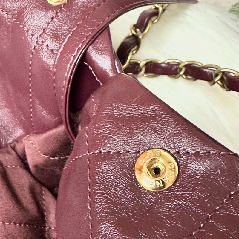 CHANEL 🇫🇷 22 small bag （酒紅）-7